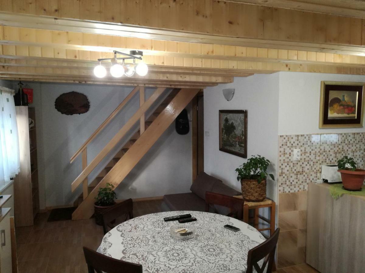 Kuca Za Odmor "Jasna" Apartment Crni Lug Exterior photo
